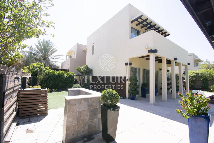 33 Fully Renovated 5 Bed Villa | Private Swimming Pool