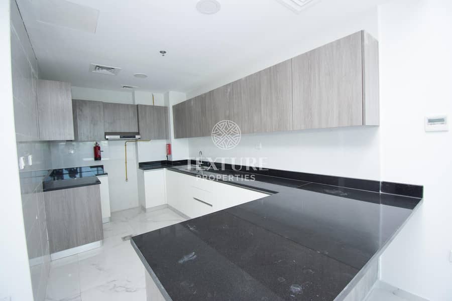 8 Brand New | 2 Bed Apartment | 5 minutes to Metro