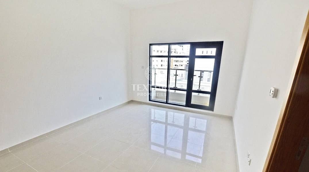 5 Brand New | Spacious | 4 Bedroom+Maid | Roof Terrace