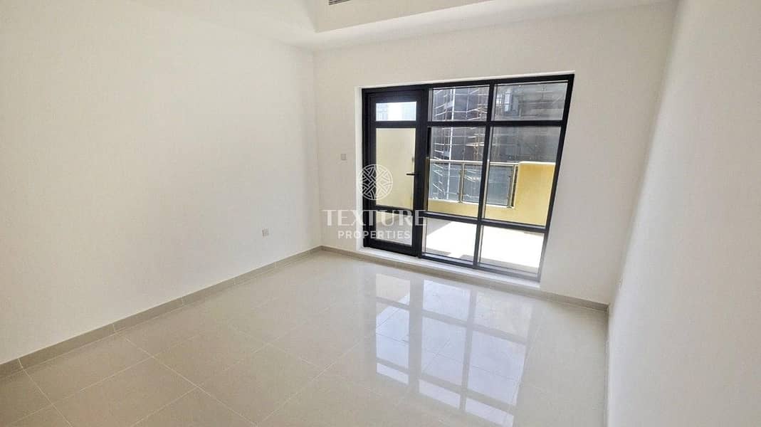 6 Brand New | Spacious | 4 Bedroom+Maid | Roof Terrace