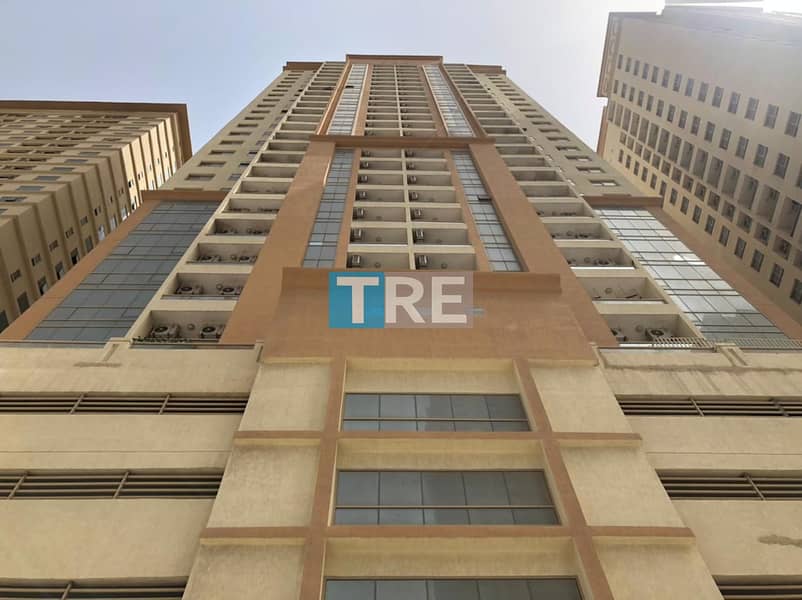 BEST OFFER!!! 1 BED ROOMS HALL IN MAJESTIC TOWER WITH PARKING IN JUST 14000/ AED