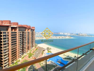 4 Bedroom Penthouse for Rent in Palm Jumeirah, Dubai - Full Sea View | Premium Location