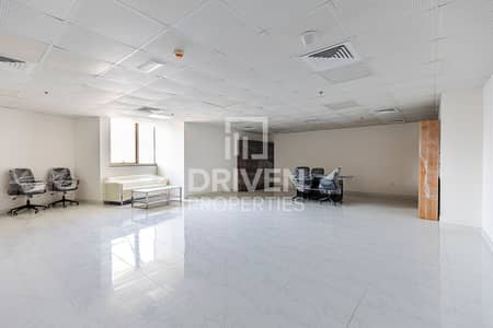 Office for Sale in Jumeirah Lake Towers (JLT), Dubai - Fitted and Vacant Office | Next to Metro