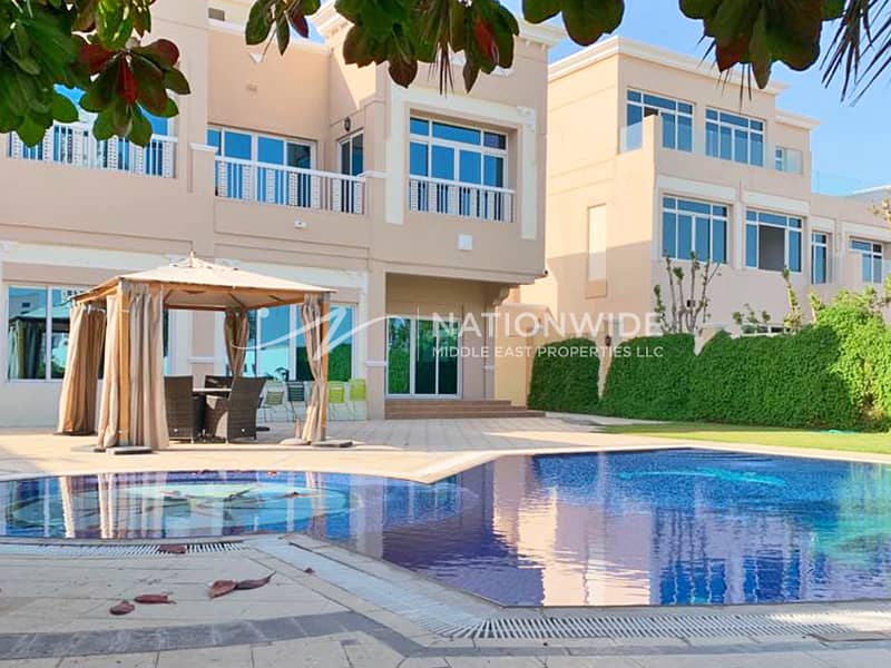 Spacious 4BR| Luxurious Living| Pool| Sea Views Spacious 4BR| Luxurious Living| Pool| Sea Views