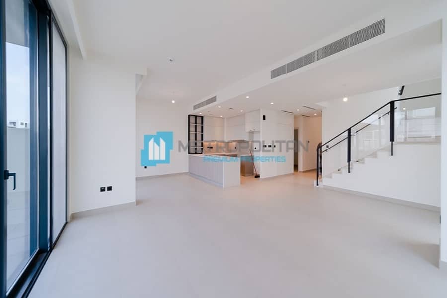 位于迪拜山庄,高尔夫树园社区 3 卧室的别墅 6500000 AED - 8262244 位于迪拜山庄,高尔夫树园社区 3 卧室的别墅 6500000 AED - 8262244