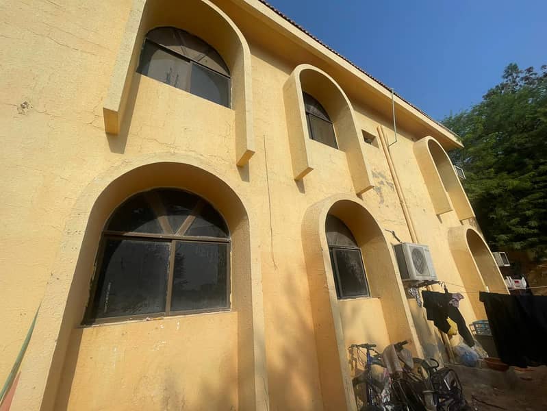 For sale in Ajman, Al Nuaimiya area, a two-storey villa with an area of 5,500 square feet, consisting of 9 bedrooms and 3 kitchens, a very excellent location, close to the Dubai and Sharjah exits, and Mohammed bin Dhaid, and close to all services.
The For sale in Ajman, Al Nuaimiya area, a two-storey villa with an area of 5,500 square feet, consisting of 9 bedrooms and 3 kitchens, a very excellent location, close to the Dubai and Sharjah exits, and Mohammed bin Dhaid, and close to all services.
The
