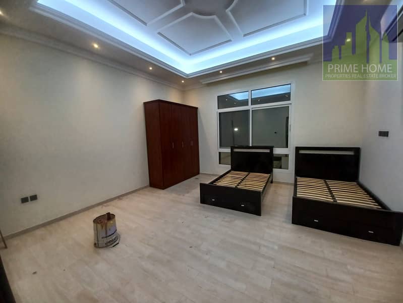 5 BED/HALL BRAND NEW VILLA FOR RENT IN AL AWIR