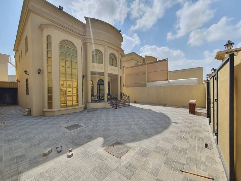 Villa for sale in Ajman, Al Mowaihat area, freehold for all nationalities The villa area is
