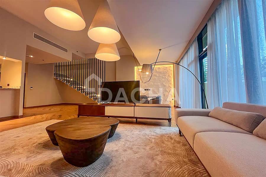 Private Pool /Bills Included / 15 days Free Private Pool /Bills Included / 15 days Free