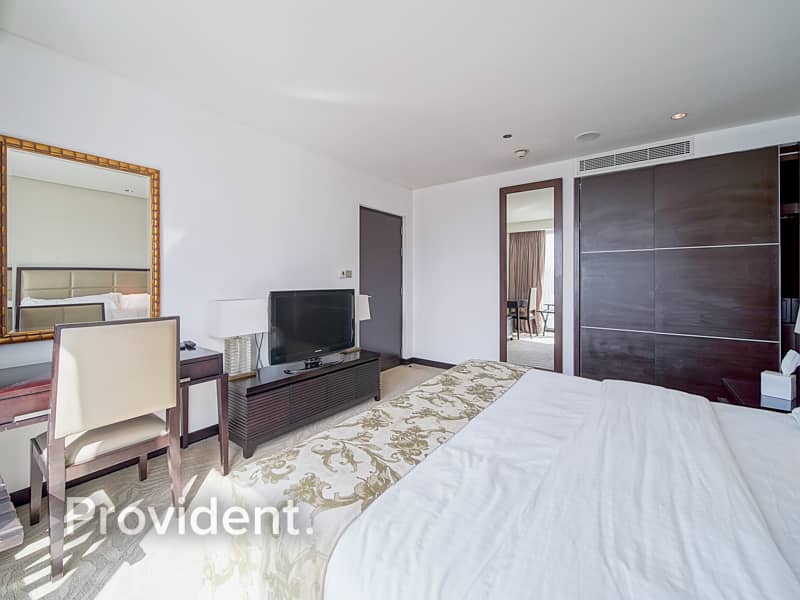 11 ADU00453. jpg