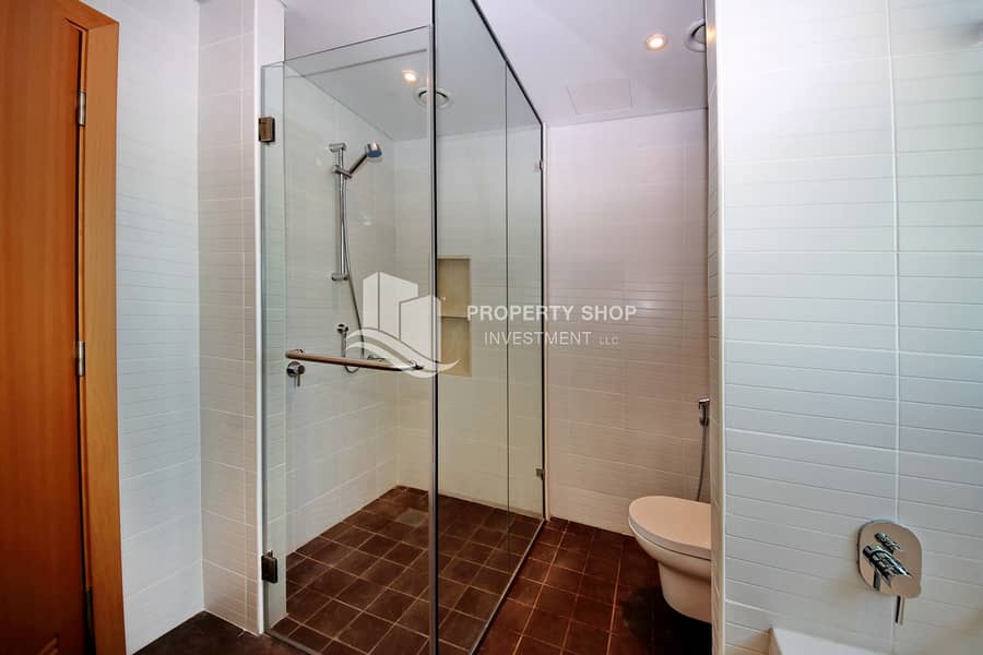 8 1-br-apartment-abu-dhabi-al-raha-beach-al-muneera-al-nada-bathroom-1. JPG