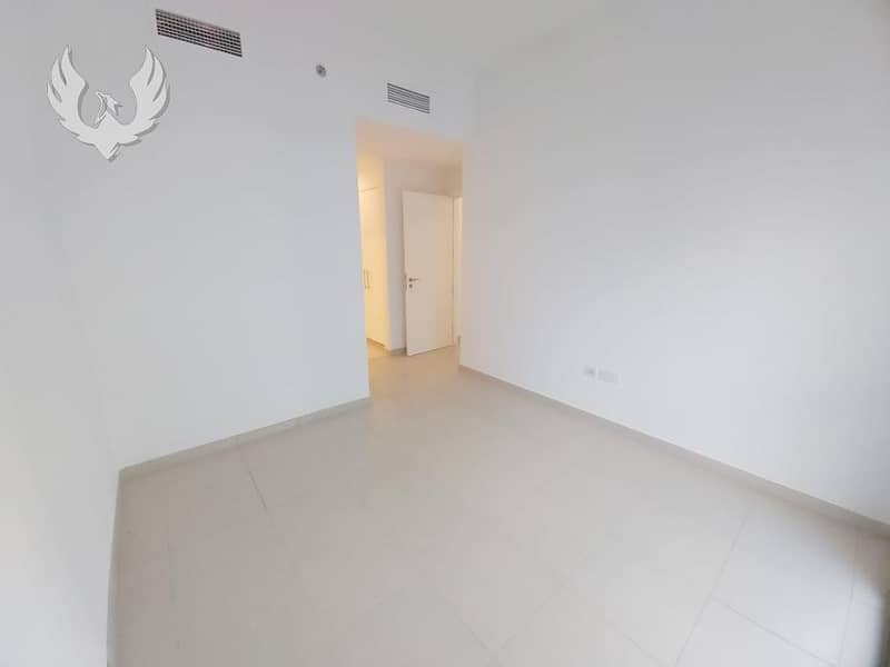 2 BEDROOM APARTMENT FOR SALE IN TOWN SQUARE 2 BEDROOM APARTMENT FOR SALE IN TOWN SQUARE