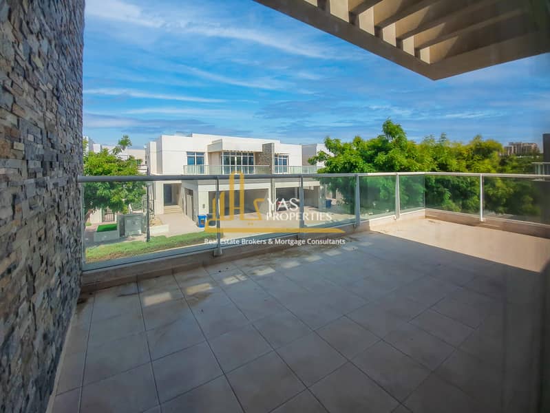 B 72 VILLA-18. jpg B 72 VILLA-18. jpg