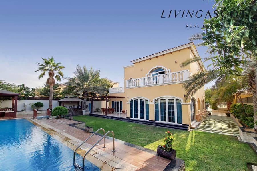 Exclusive | Upgraded | Fully Furnished Exclusive | Upgraded | Fully Furnished