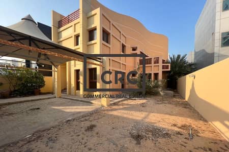 6 Bedroom Villa for Rent in Al Bateen, Abu Dhabi - Lovely Commercial Villa | Main Road Location