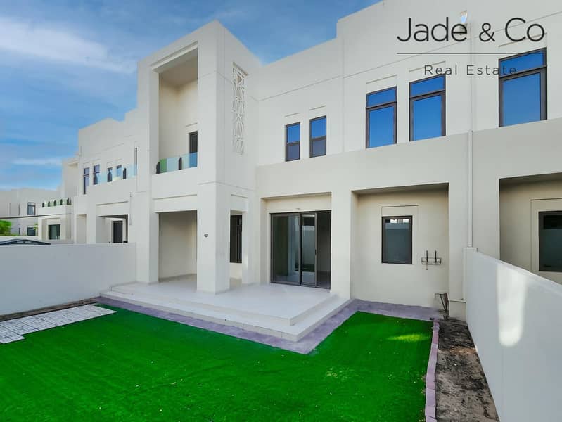 Reduced Price | 4 Beds | Single Row Reduced Price | 4 Beds | Single Row
