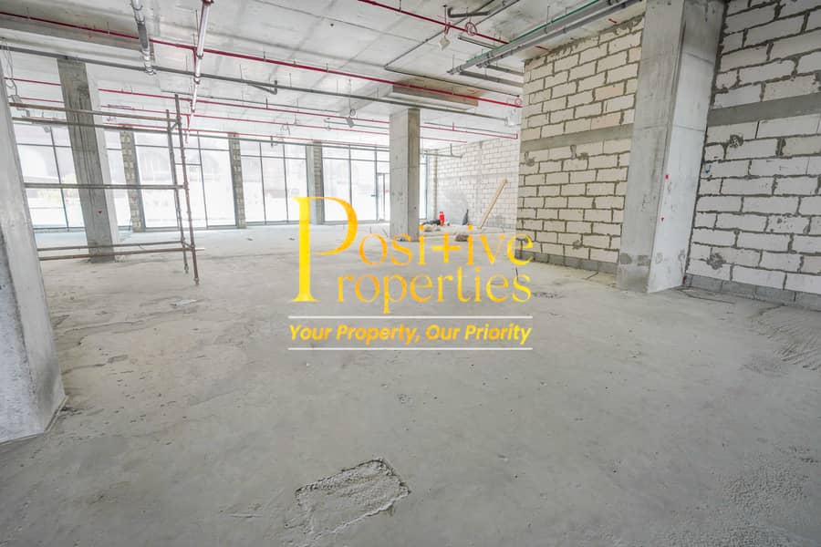 Brand New Building | Front side | Shell and core Brand New Building | Front side | Shell and core