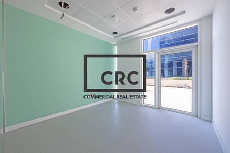 Office for Rent in Business Bay, Dubai - Fitted Office | For Rent | Balcony | 12 Parking