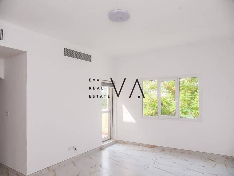 Unfurnished / Vacant/ 5 Bedrooms Unfurnished / Vacant/ 5 Bedrooms