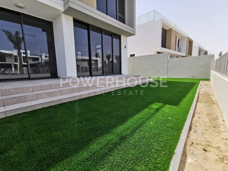 Brand New | Luxurious | Exclusive | Landscaped Brand New | Luxurious | Exclusive | Landscaped