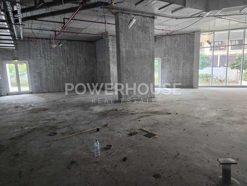 Shell & Core | Beach-Front | Palm Jumeirah Shell & Core | Beach-Front | Palm Jumeirah
