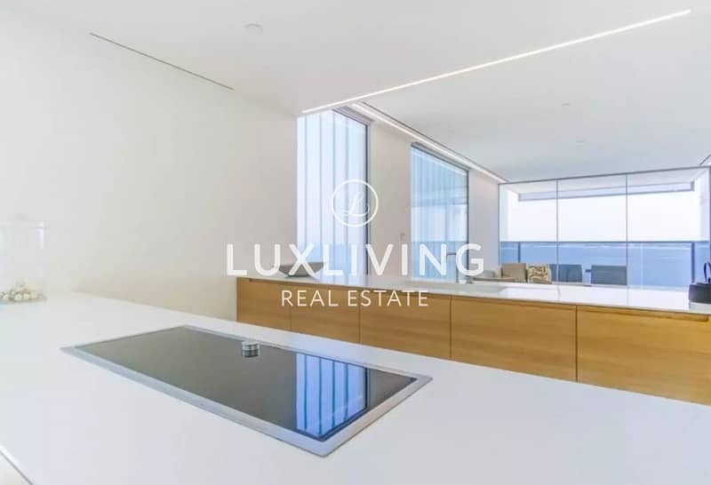 2 Sea View | Luxurious and Modern 3Bedroom Apartment