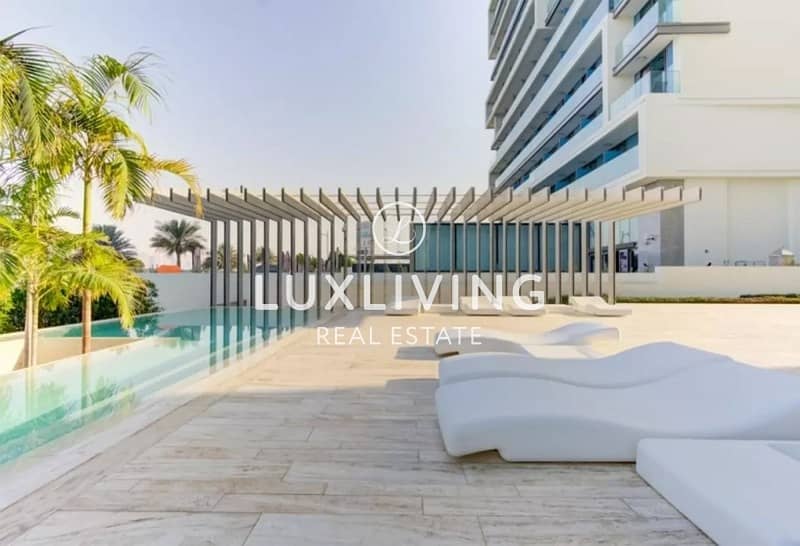 9 Sea View | Luxurious and Modern 3Bedroom Apartment