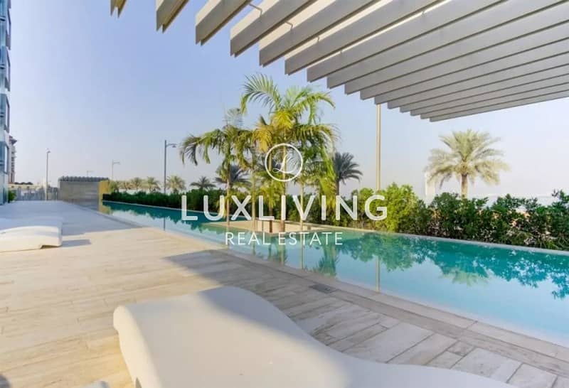 12 Sea View | Luxurious and Modern 3Bedroom Apartment