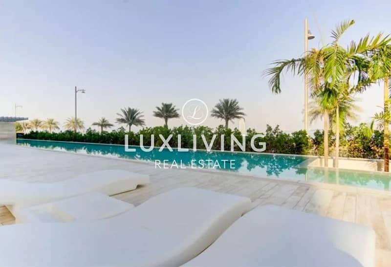 13 Sea View | Luxurious and Modern 3Bedroom Apartment