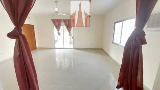 VERY GOOD 3 BHK VILLA WITH MASTER BEDROOM HUGE SIZE HALL AND LAWN JUST 90K