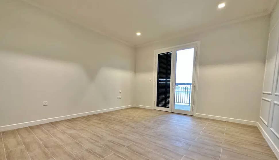 SEAFRONT LIVING | EUROPEAN DESIGN | NEAR completed SEAFRONT LIVING | EUROPEAN DESIGN | NEAR completed