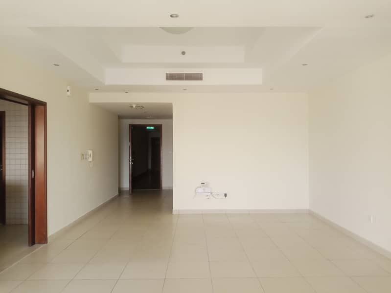 位于迪拜湾，阿尔曼霍尔街区 3 卧室的公寓 140000 AED - 8271063