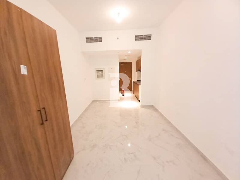 Hot Deal | 0%ADM | Luxury Studio | ROI 9% Hot Deal | 0%ADM | Luxury Studio | ROI 9%
