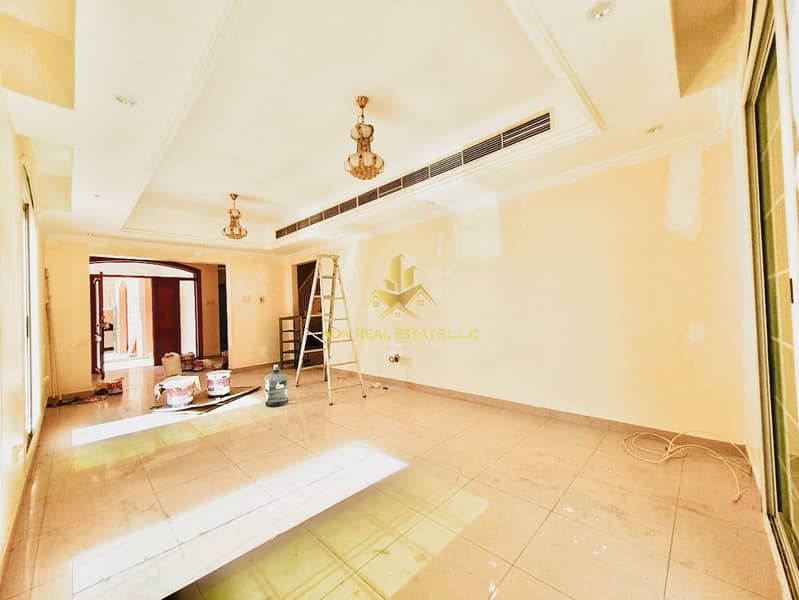 位于米尔德夫住宅区 3 卧室的别墅 95000 AED - 8240256 位于米尔德夫住宅区 3 卧室的别墅 95000 AED - 8240256