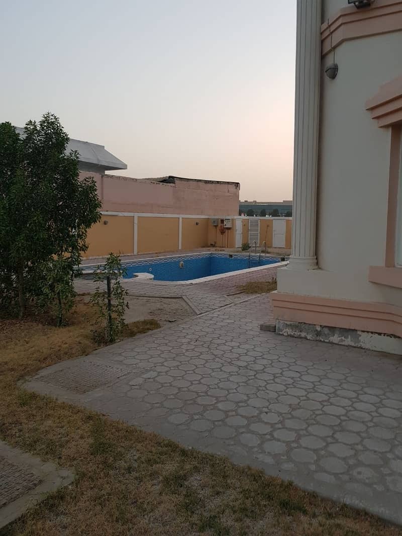 A very huge 5 Masters BR Villa available with beautiful garden located at Nadd Al Hammar A very huge 5 Masters BR Villa available with beautiful garden located at Nadd Al Hammar