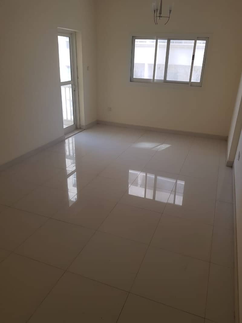 One Bedroom with full amenities closed to Mall of Emirates