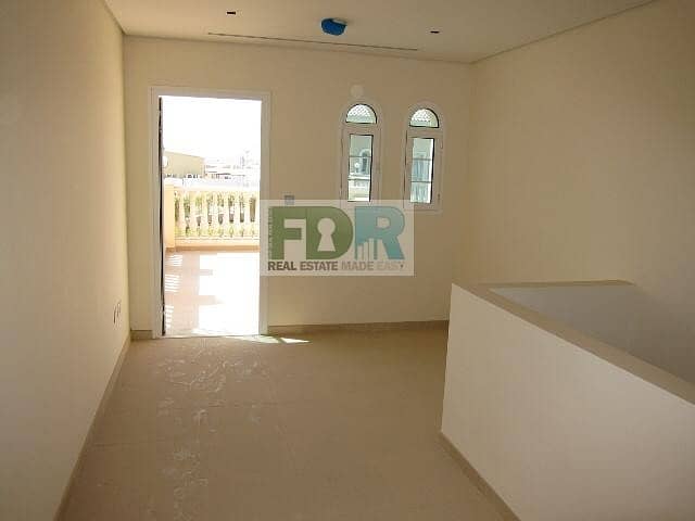 1B/R townhouse for rent in JVT AED95K