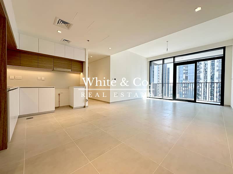 Furnished | Waterfront | Corner Apartment