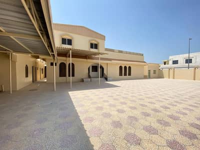 Ground floor villa and roof for rent in Ajman, Mushairef area