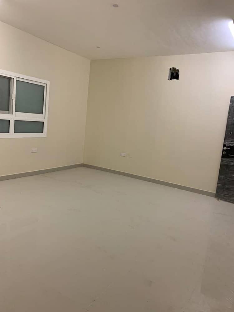 Квартира в Аль Шамха, 3 cпальни, 45000 AED - 3805217