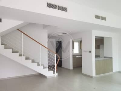 3 bed with family room + study + maid's! 3 bed with family room + study + maid's!