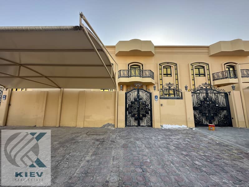 位于哈里发城 5 卧室的别墅 160000 AED - 7902649 位于哈里发城 5 卧室的别墅 160000 AED - 7902649
