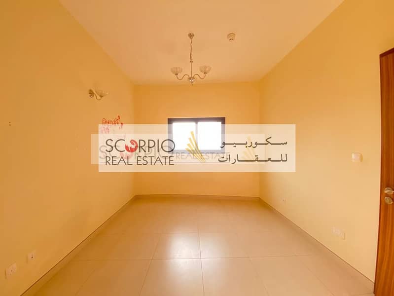 2 1 Month Free !!! 3 BR with Amazing View with Large Balcony in Burdubai souk Al Kabeer Only 78 K / 4 cheqs !!