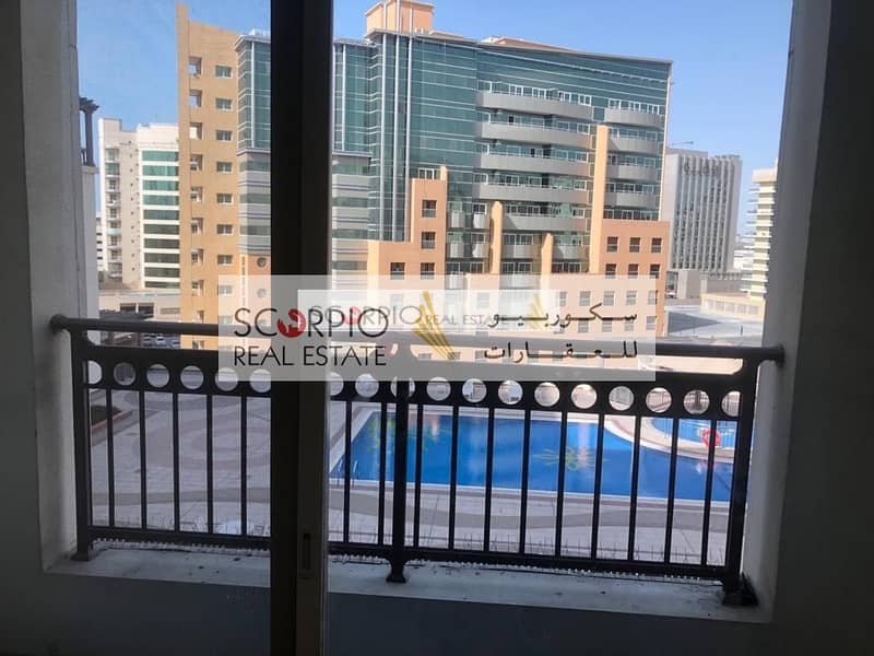 2 Chiller free!!!! 2 Month free!!! No Commission!!! Large 3BR En-Suited  Apartment  in Oudmetha Only 116K/ 4 Chq. . . . . !!!!