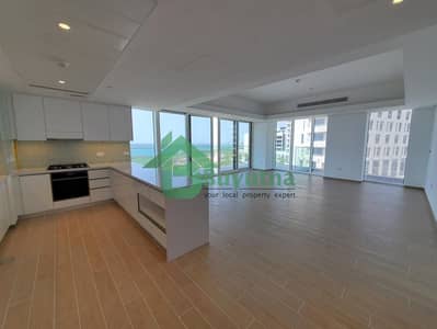 3 Bedroom Flat for Sale in Yas Island, Abu Dhabi - 3BR+Maid Room | Sea View | Corner | Balcony