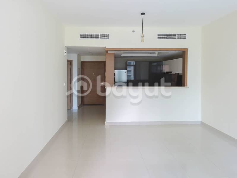 Unfurnished 1 BR Apt for rent in Claren Podium