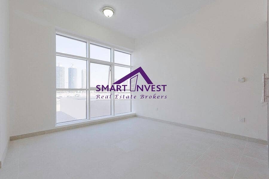 2 2 BR Apartment for sale in Liwan Queue point building 10B for AED 530K