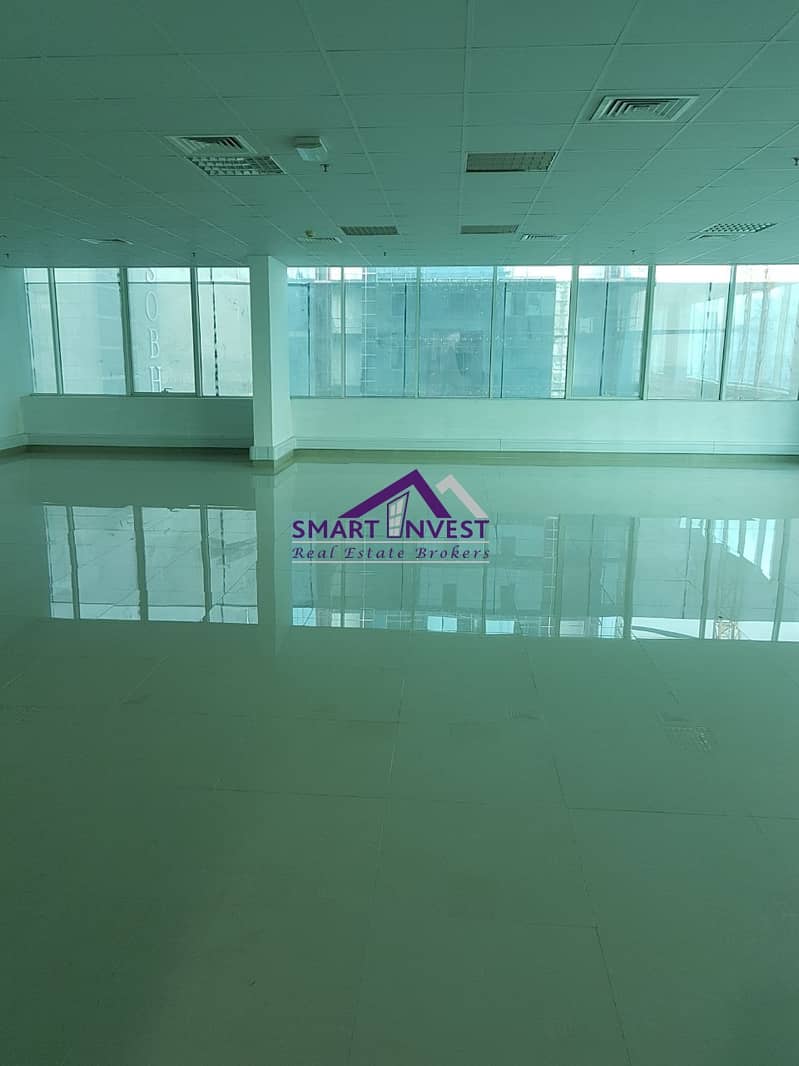 Fitted Office full Floor with pantry/washroom for rent in Business Bay for AED 635K/Yr