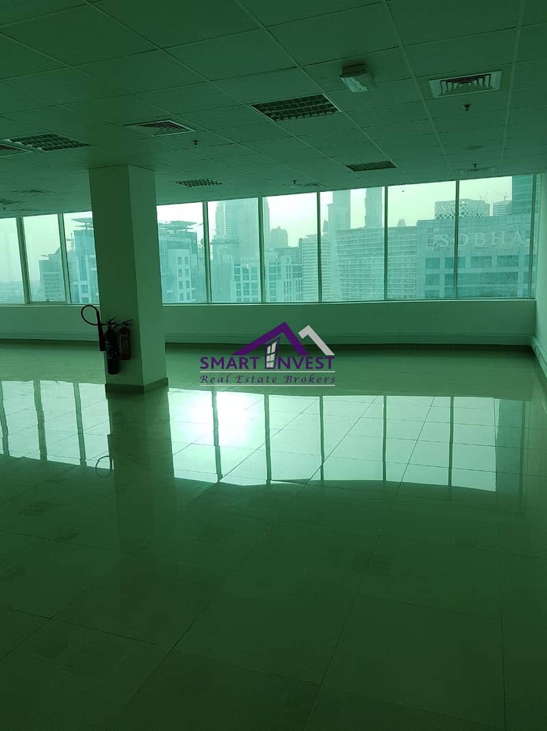 6 Fitted Office full Floor with pantry/washroom for rent in Business Bay for AED 635K/Yr