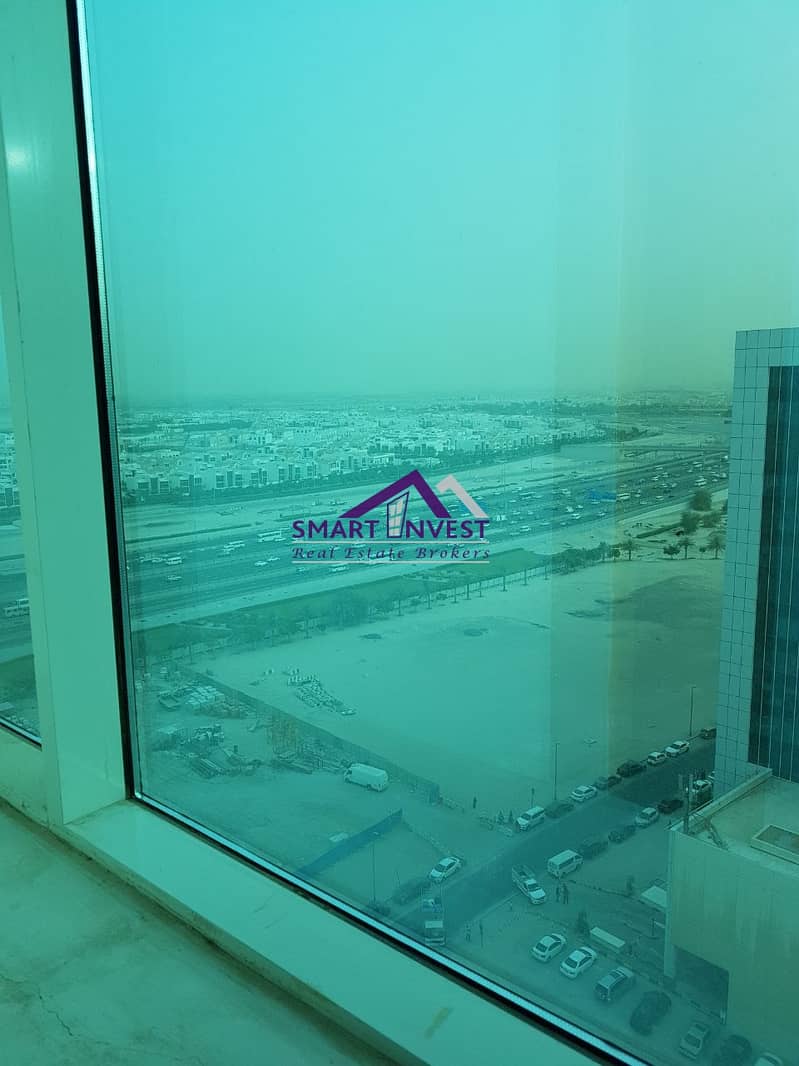 9 Fitted Office full Floor with pantry/washroom for rent in Business Bay for AED 635K/Yr
